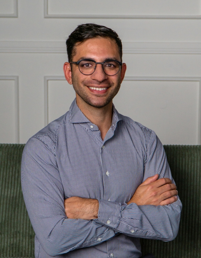 Dr. Naeem Etemadi